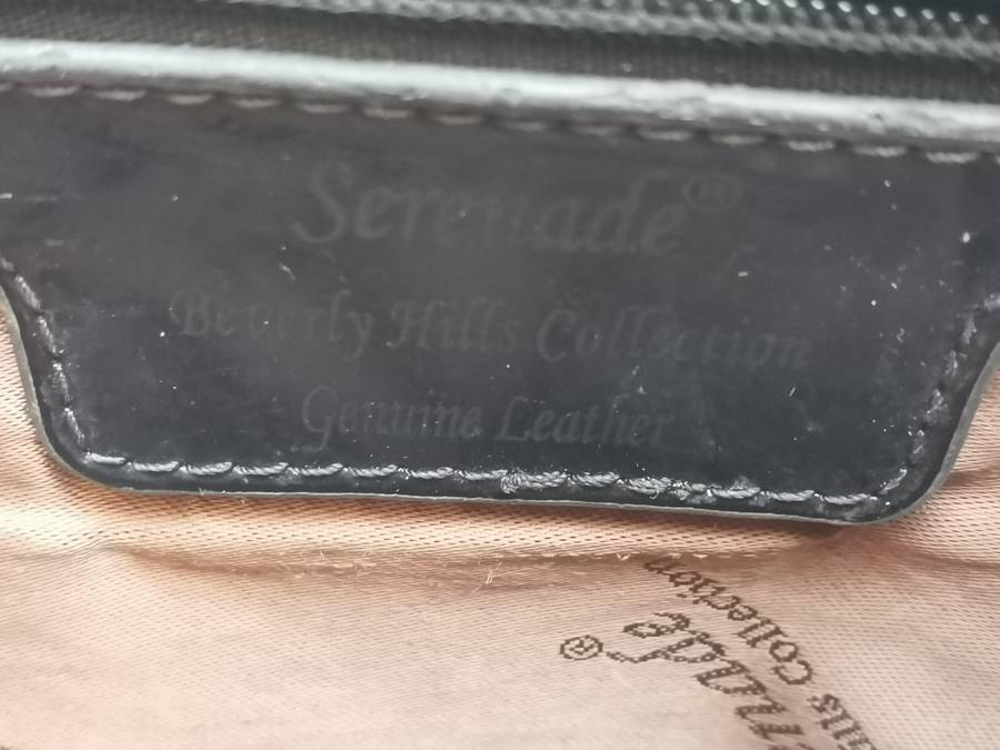 LADIES SERENADE BEVERLY HILLS VINYL MULTI COULOURED HANDBAG - RETAILS FOR OVER R2000