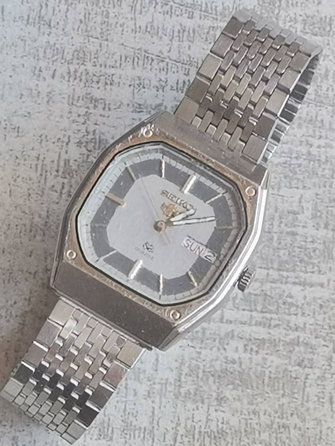 SEIKO S2 MENS WATCH  IN GOOD WORKING CONDITION