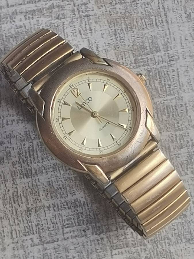MENS VINTAGE LANCO WATCH IN EXCELLENT WORKING CONDITION