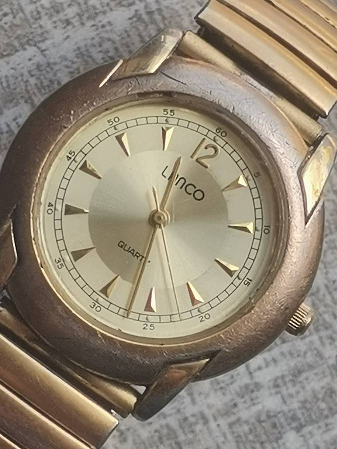 MENS VINTAGE LANCO WATCH IN EXCELLENT WORKING CONDITION
