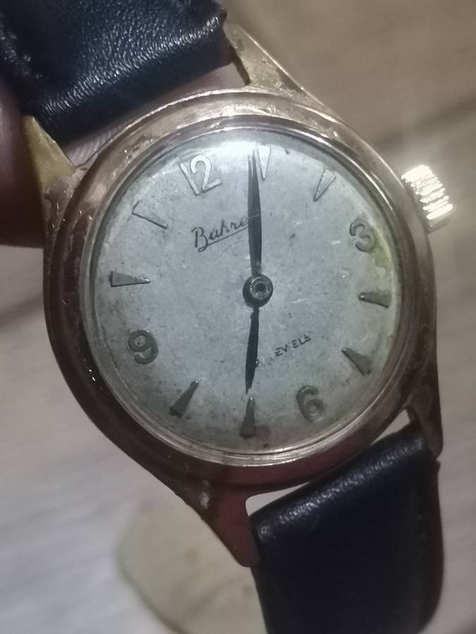 VINTAGE MID-CENTURY BUHRER 21 JEWELS MENS  20 MICRON GOLD SWISS WATCH