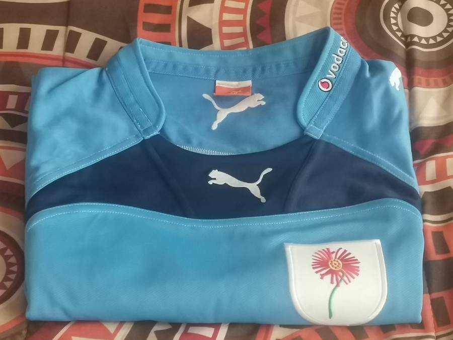 ORIGINAL BLUE BULLS MENS XXL RUGBY JERSEY IN EXCELLENT ORIGINAL CONDITION