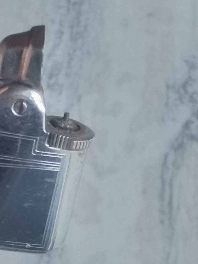 VINTAGE RONSON LIGHTER