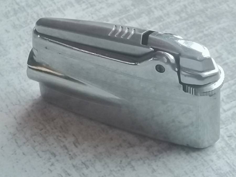 VINTAGE RONSON LIGHTER