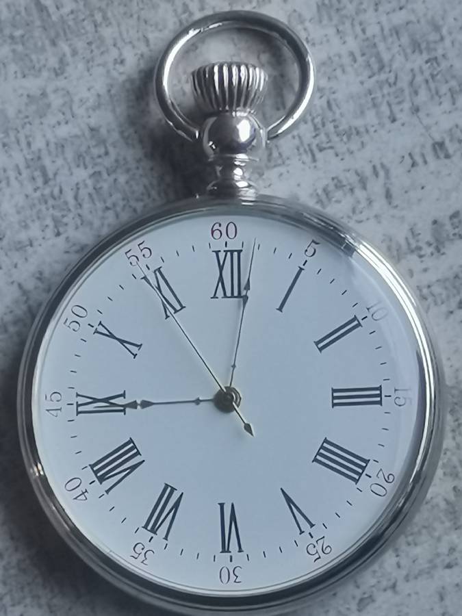 STUNNING MENS POCKET WATCH NEW WITH DISPLAY BOX