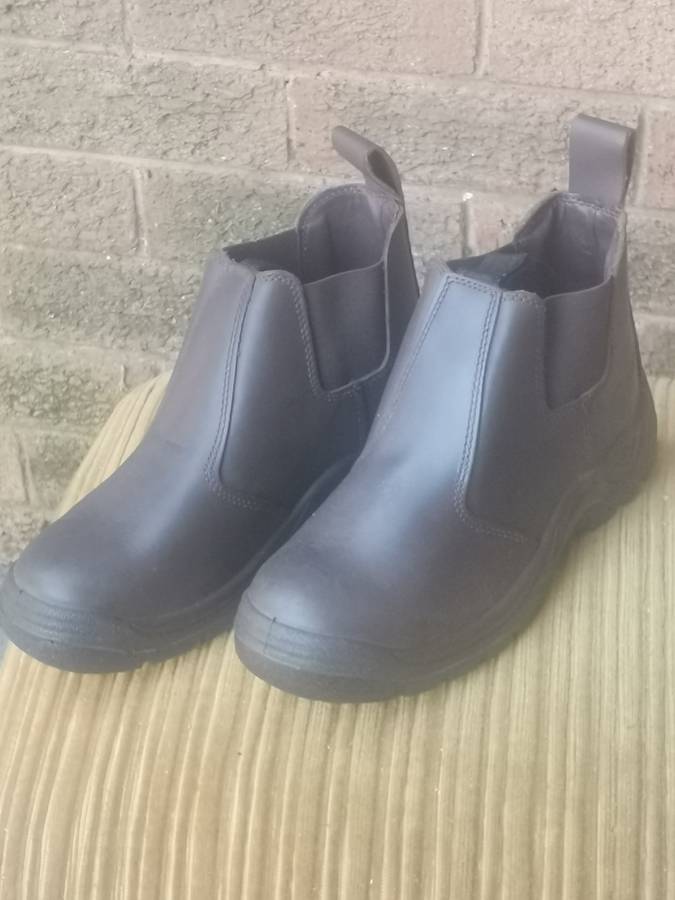 INKUNZI MENS SAFETY BOOT SIZE 6 - NEW IN BOX