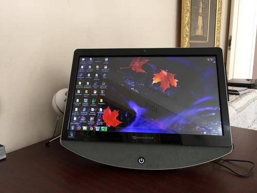 Packard Bell All In One Touch PC Windows 7 Premium & Adobe Premiere Elements 9 Software loaded