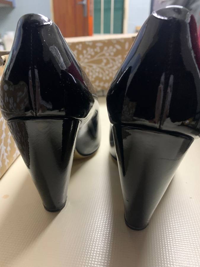 Walter Steiger patent leather heels, UK 3 - Black