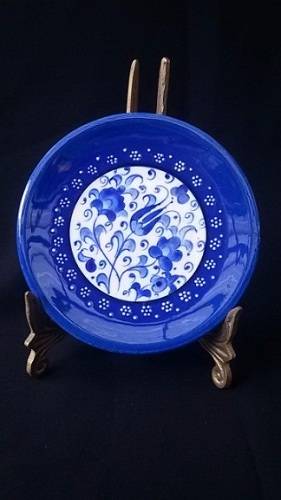 Stunning display plate - possibly Portugese ??  In perfect condition