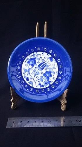 Stunning display plate - possibly Portugese ??  In perfect condition