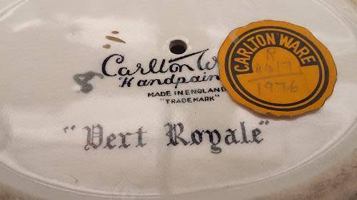 Exsquisite "Vert Royale" Carltonware Footed Bowl - Made in England.  Please read info