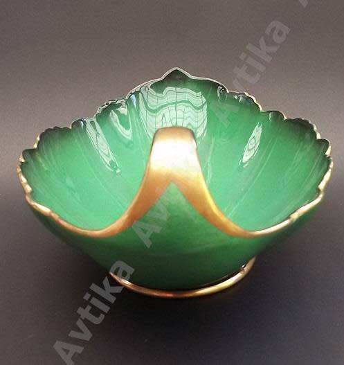Exsquisite "Vert Royale" Carltonware Footed Bowl - Made in England.  Please read info