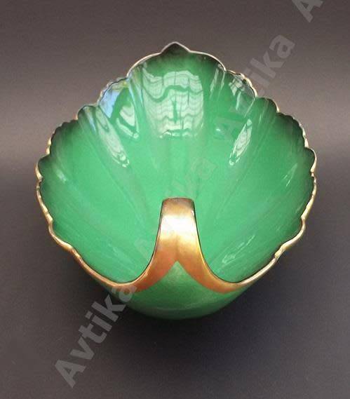 Exsquisite "Vert Royale" Carltonware Footed Bowl - Made in England.  Please read info