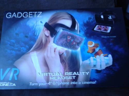 GADGETZ virtual reality headset  4"-6"
