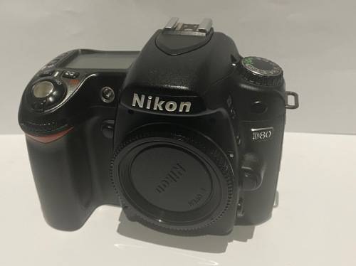 ***Nikon D80 SLR Camera ***Battery ***Please Read
