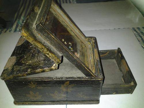 Old Jewelery Box