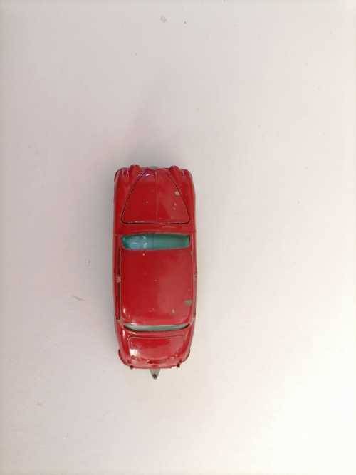 VINTAGE LESNEY MATCHBOX NO. 65 1962 JAGUAR 3.4 LITRE SEDAN