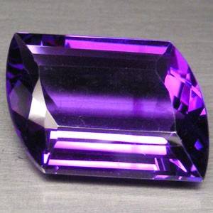 24.42 cts COLOUR SHIFT AMETHYST fancy facet (Brazil)