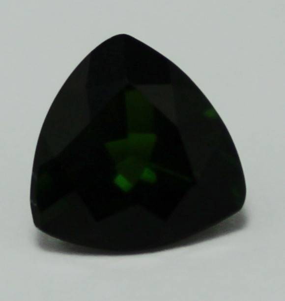 100% Natural 1.15 cts CHROME GREEN TOURMALINE trillion facet (Africa)