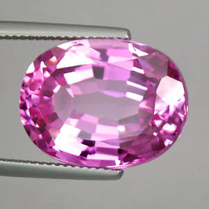 7.30 cts PINK TOPAZ oval facet (Brazil)