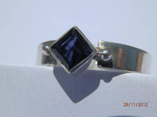 Sterling silver amethyst ring