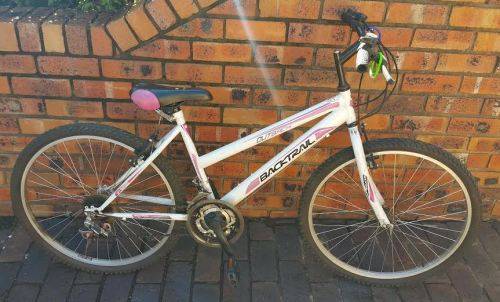 Backtrail 26" Girls Mountain Bike
