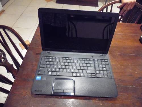TOSHIBA C850 LAPTOP 15.6" CELERON, 120GB SSD, 2GB DDR3 RAM AMAZING DEAL!! LATE ENTRY