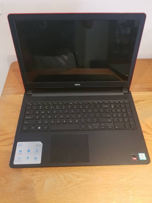 DELL VOSTRO 3000 (15.6") I5- 6200U, 8GB RAM, 1TB HDD, RADEON R5 M335!!! RED COVER!!