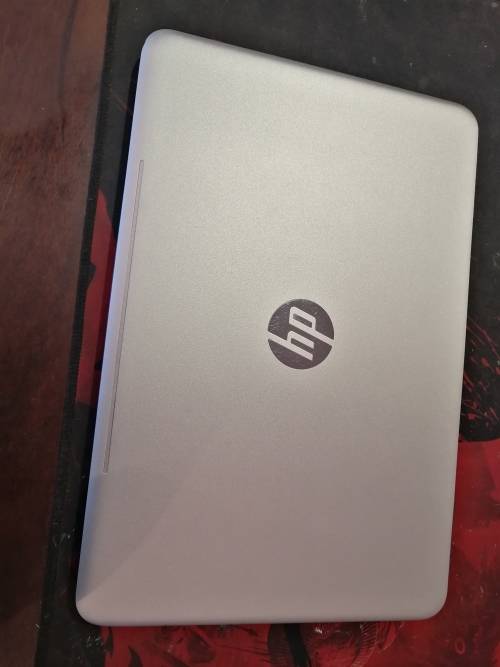 HP PAVILION 14AL001NI (14") QUAD CORE i5-6200U, 8GB DDR4 RAM, 256GB M.2 SSD, GEFORCE 940MX!!!!