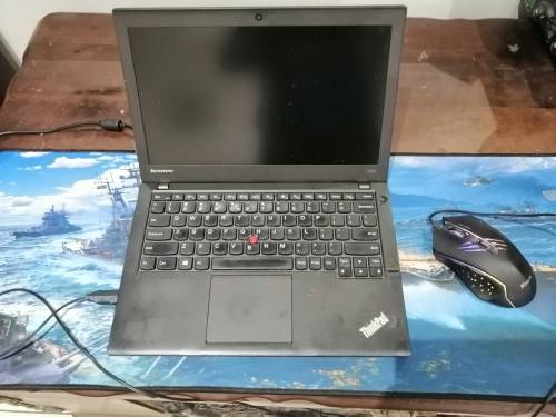 LENOVO THINKPAD X240- (12.5") CORE i7-4600U, 8GB DDR3 RAM, 500GB HDD!!! GREAT DEAL!!!
