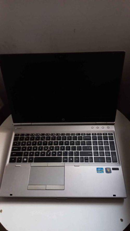 HP ELITEBOOK 8560p- (15.6`) CORE i5-2520m, 4GB DDR3 RAM, 500GB HDD!!! GREAT DEAL!!!