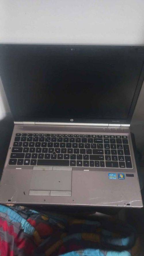 HP ELITEBOOK 8560P I5 2ND GEN LAPTOP 15.6` - SOLD AS IS!!