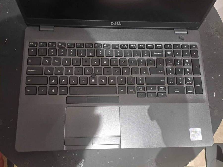 Dell Precision 3540 (15.6`) QUAD CORE i7-8665U, 16GB RAM, 512GB Nvme SSD+ AMD Radeon Pro WX 2100