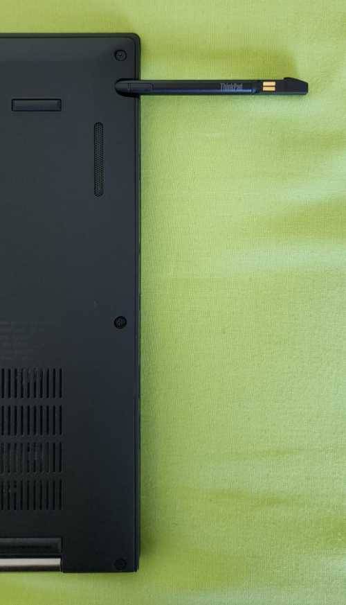 Lenovo Thinkpad X1 Yoga ***See pics & Description***