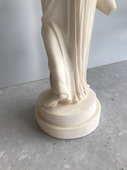GREEK GODDESS OF YOUTH HEBE /WIFE OF HERACLES! CUPBEARER TO THE GODS LARGE RESIN FIGURINE!!