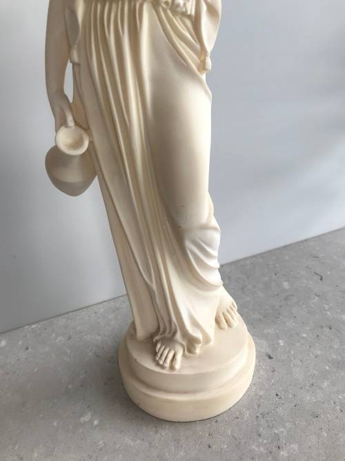 GREEK GODDESS OF YOUTH HEBE /WIFE OF HERACLES! CUPBEARER TO THE GODS LARGE RESIN FIGURINE!!