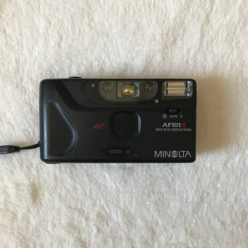 BUNDLE OF FILM CAMERAS