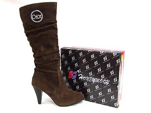NEW!!! *** Designer Women's Suede Boots *** BROWN ***