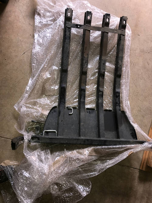 Amarok Highline 4Motion D/C Shocks, Side Steps & Under-ride Protection