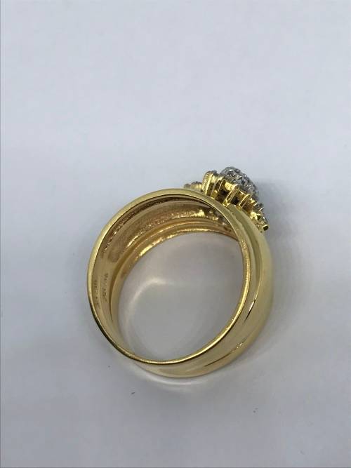 PHENOMENAL Diamond Cluster Design Gold Ring!