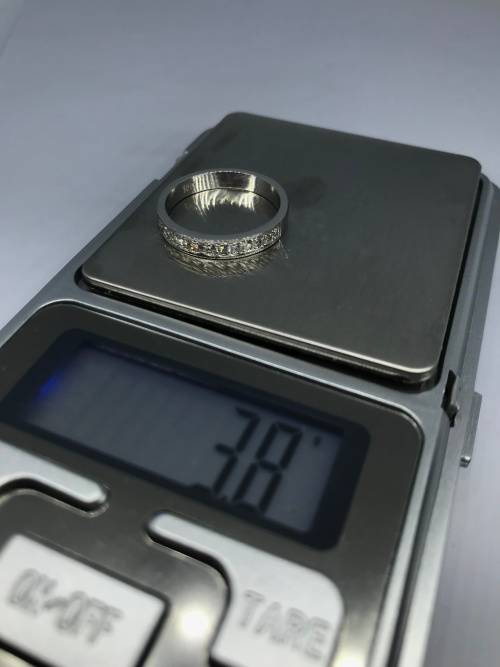 18CT W/Gold Eternity Ring