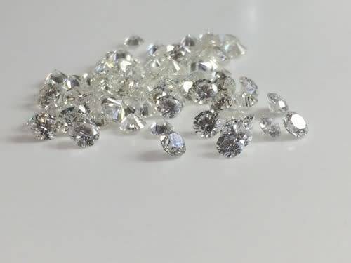 *PARCEL OF 10 x VVS 0.03CT DIAMONDS* - BID PER STONE-TAKE 10