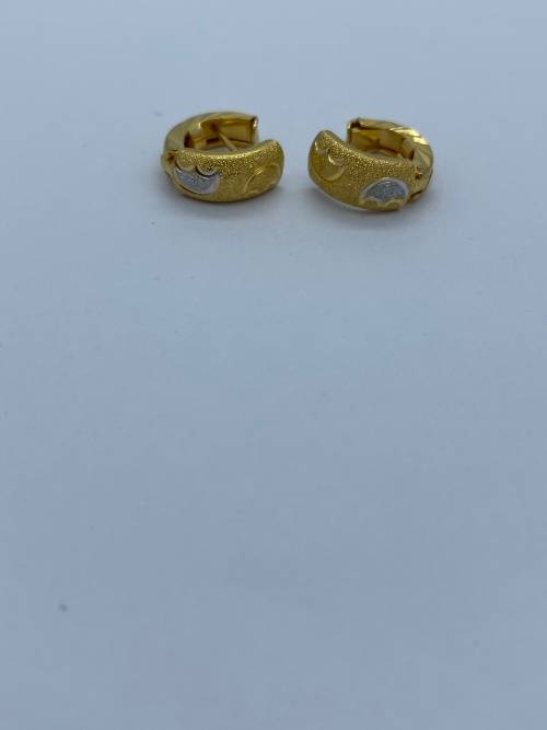 *21CT SOLID GOLD HUGGER EARRINGS* RETAIL R15 000!