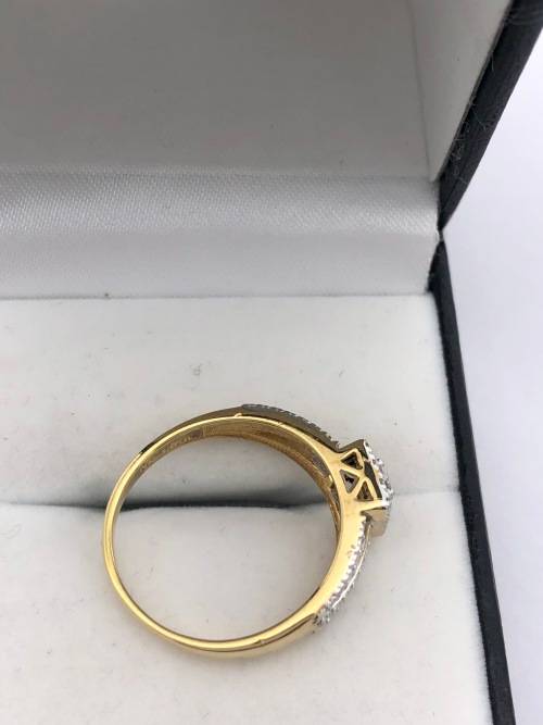 *FULL GOLD SQUARE CLUSTER RING* STUNNING GIFT!!!