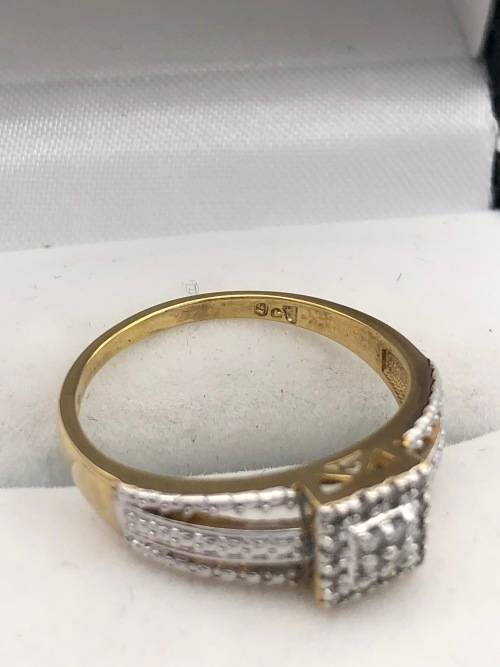 *FULL GOLD SQUARE CLUSTER RING* STUNNING GIFT!!!