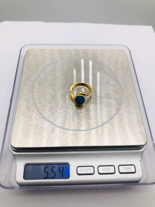 *18CT GOLD OPAL RING!!!* BID FROM R1!
