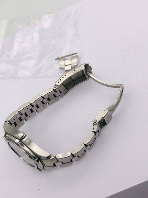 *TAG HEUER PROFESSIONAL* R1 BIDS - SPARE LINK INCLUDED