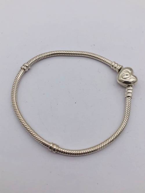 *PANDORA SNAKE CHARM BRACELET* R1 BIDS!