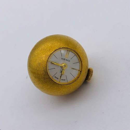 *HENO MANUAL WIND PENDANT WATCH* R1 BIDS