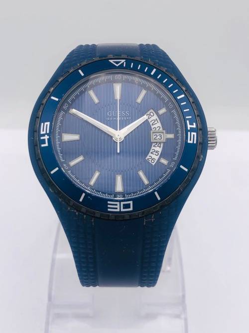 *GUESS MENS SPORTS WATCH* R1 BIDS!